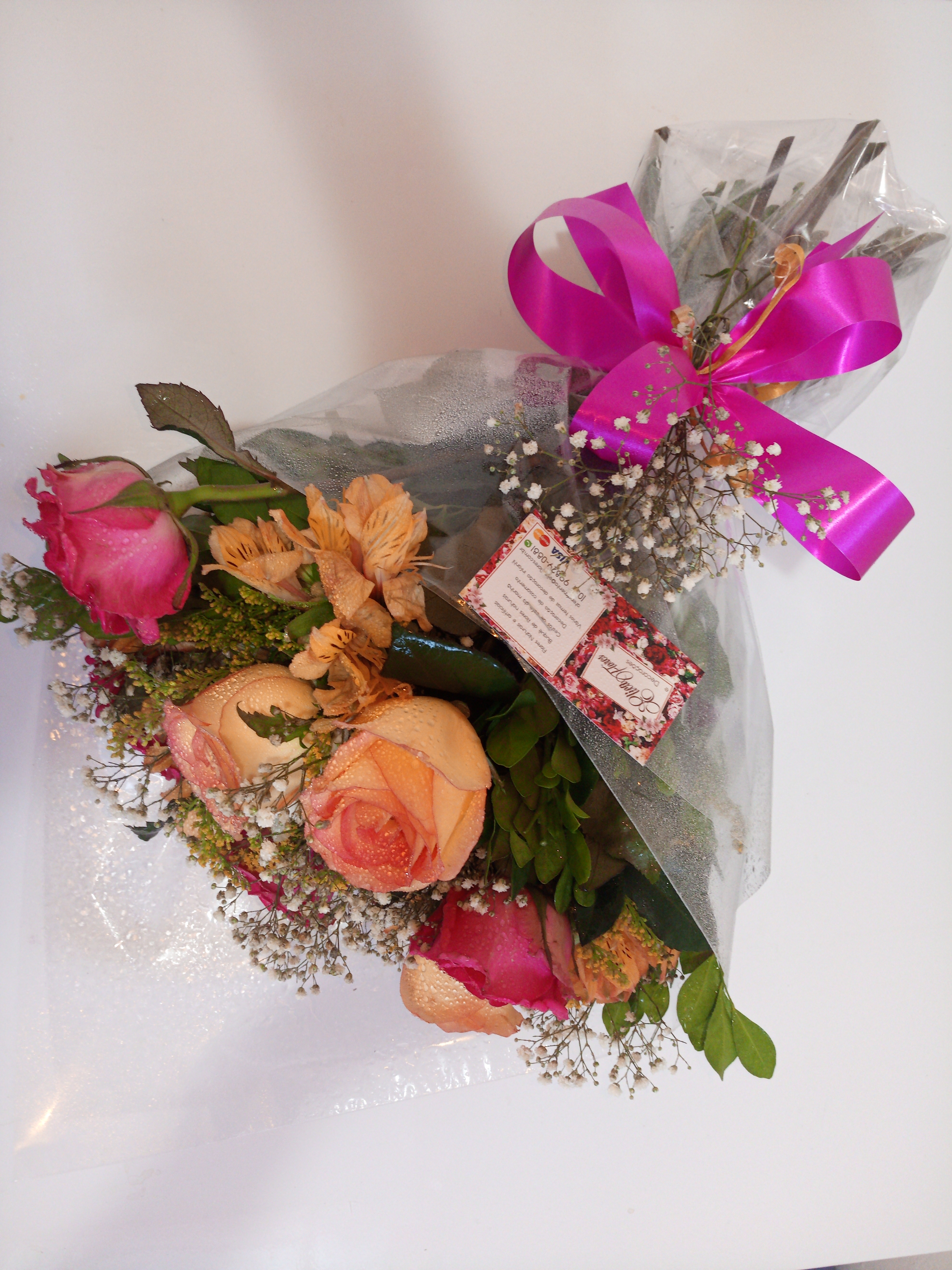 Lindo Buquê de Rosas Coloridas - Elica Flores Online